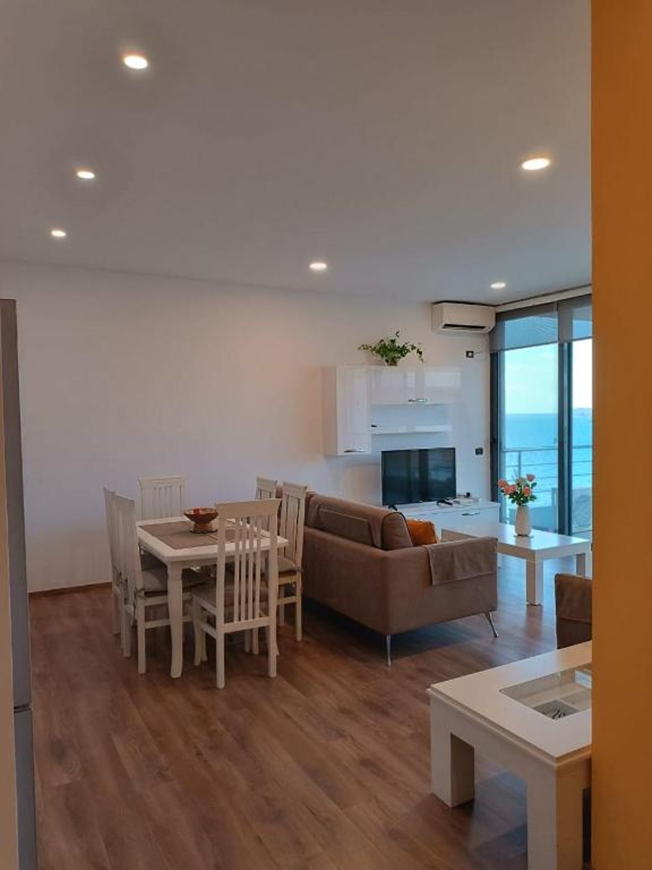 Sea view Luxury Apartment