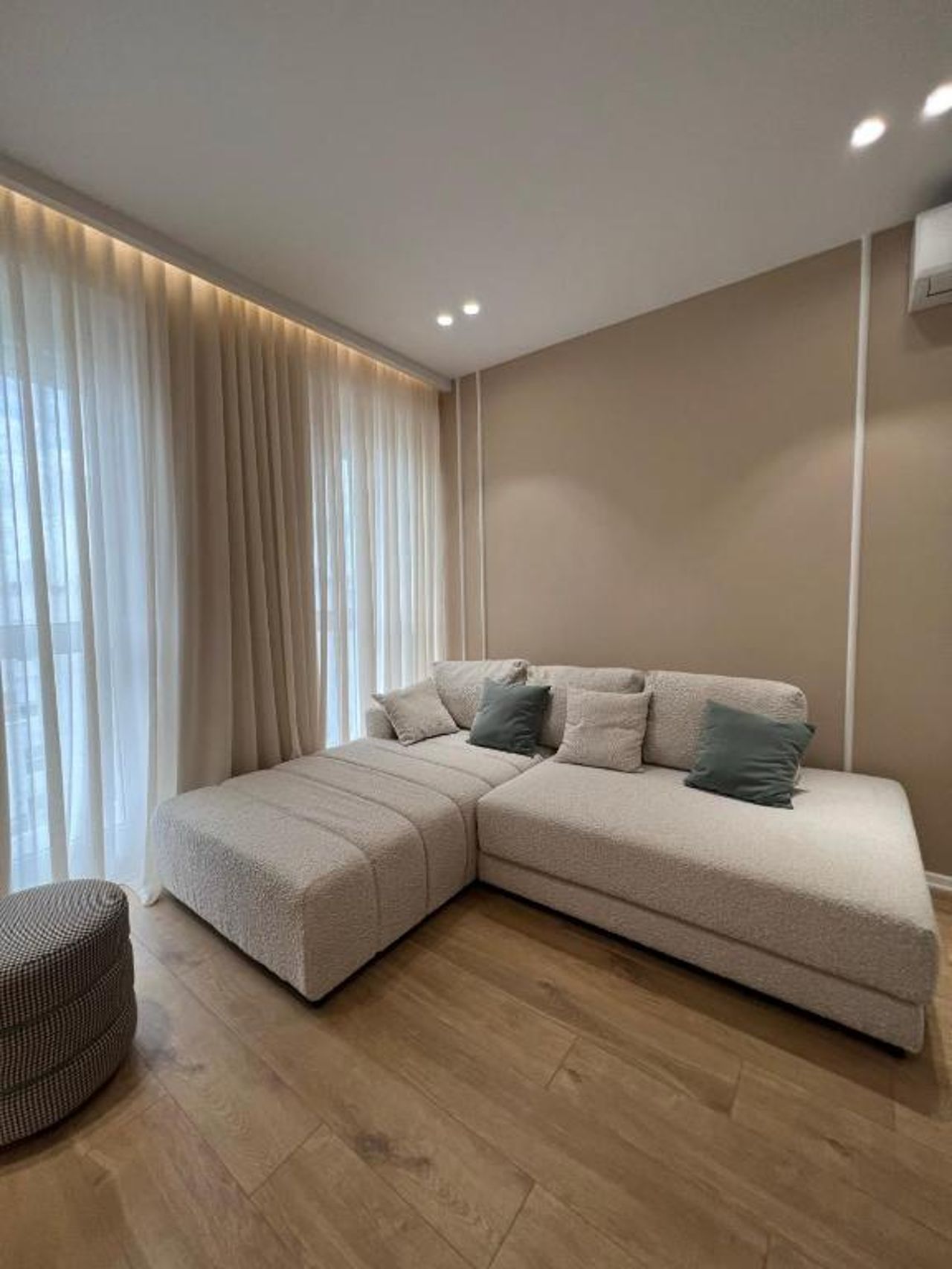 Moreas Apartment