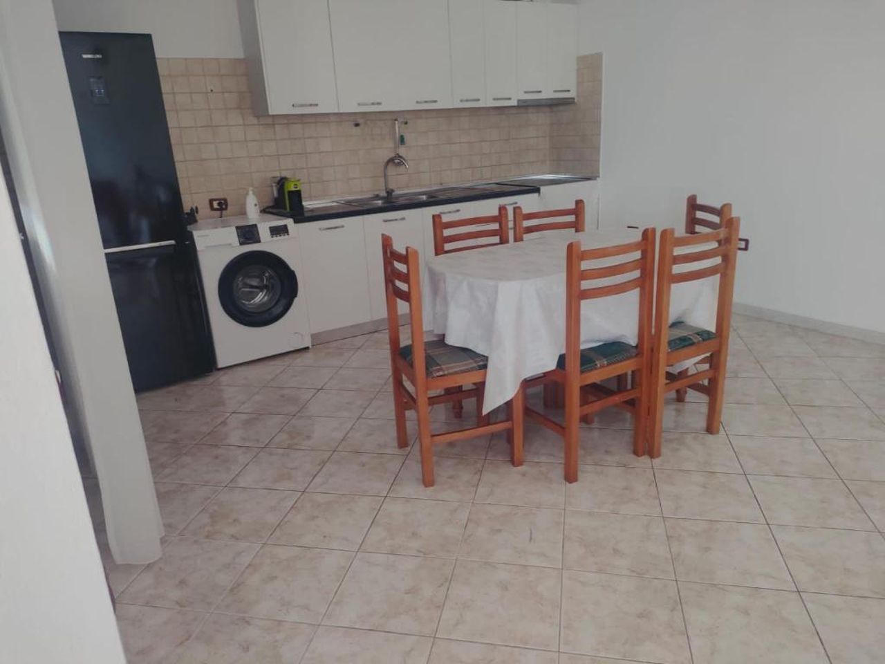 Cara Guest House