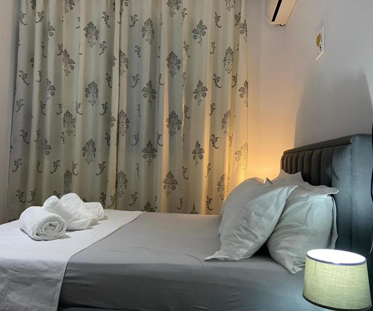 Cosy, private apartment in a family villa