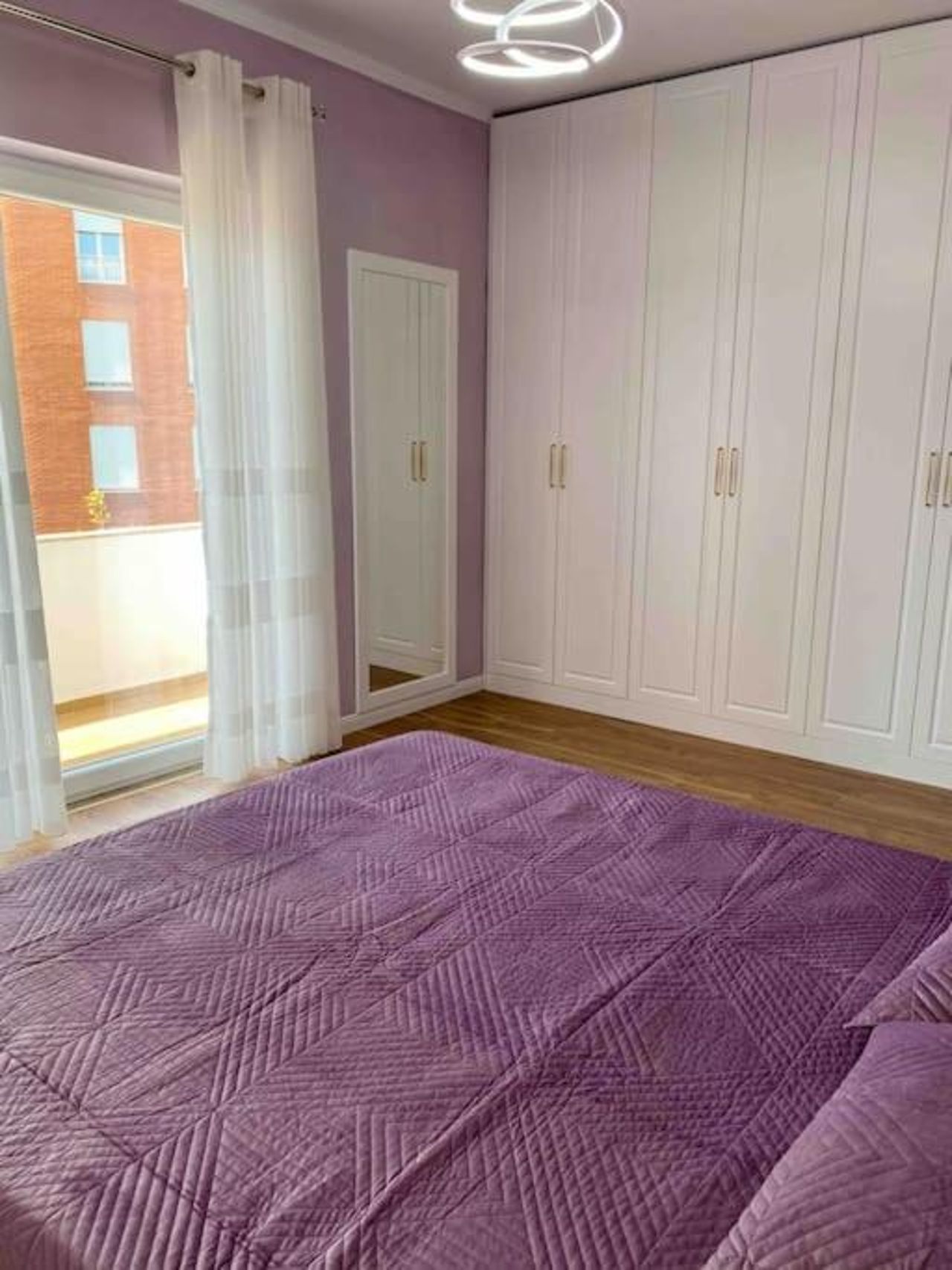 Niko's Apartment
