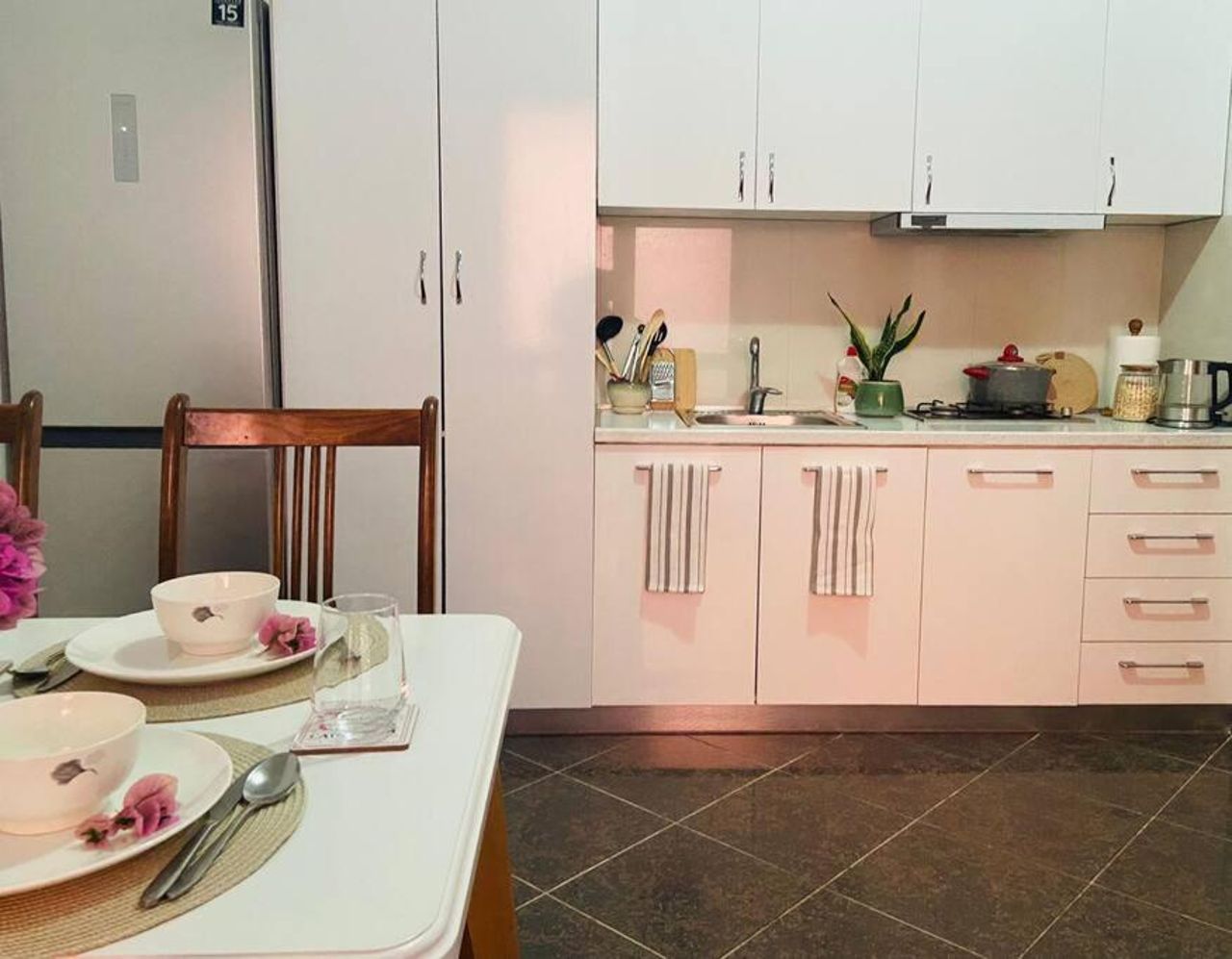 Cosy, private apartment in a family villa