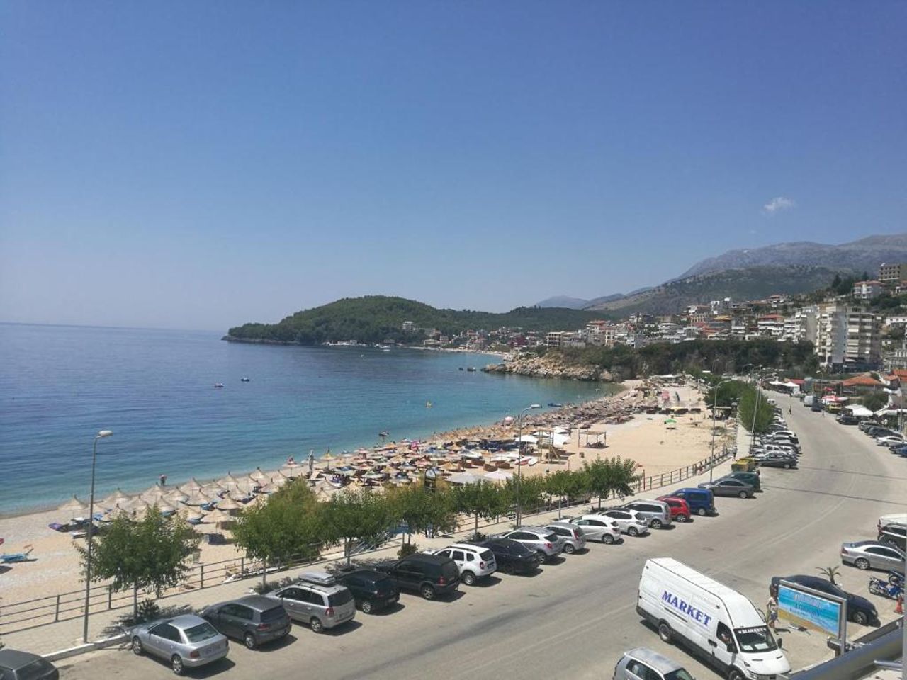 Himara seaside apartment