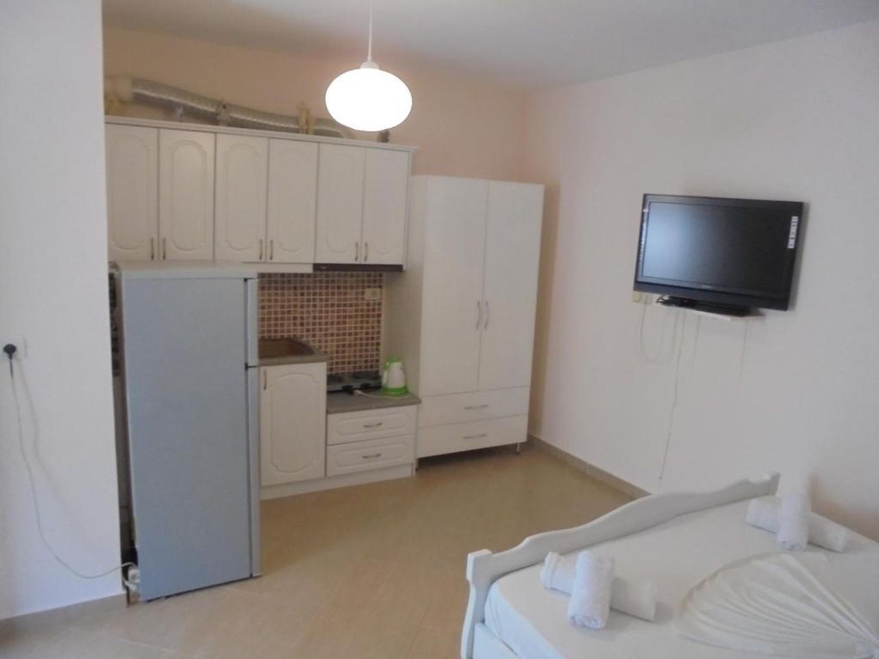 Zaca Apartments
