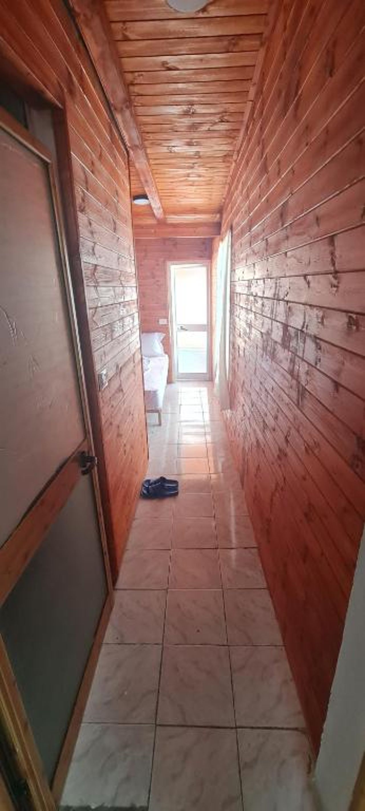 Elios Wooden room