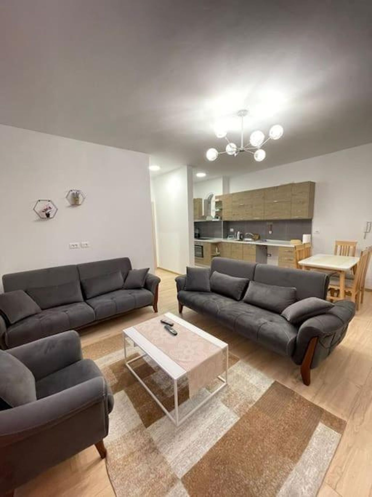 Family Joy Apartment