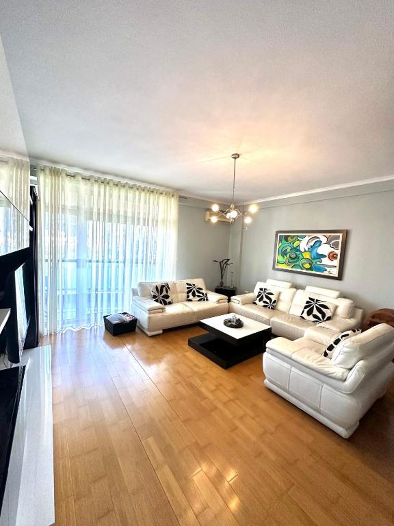 Central Inn Home Tirana