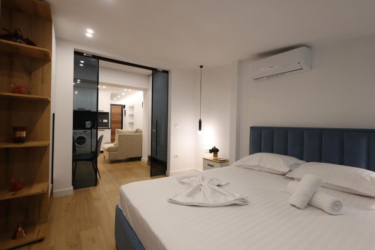 Come&Recome Tirana Apartments