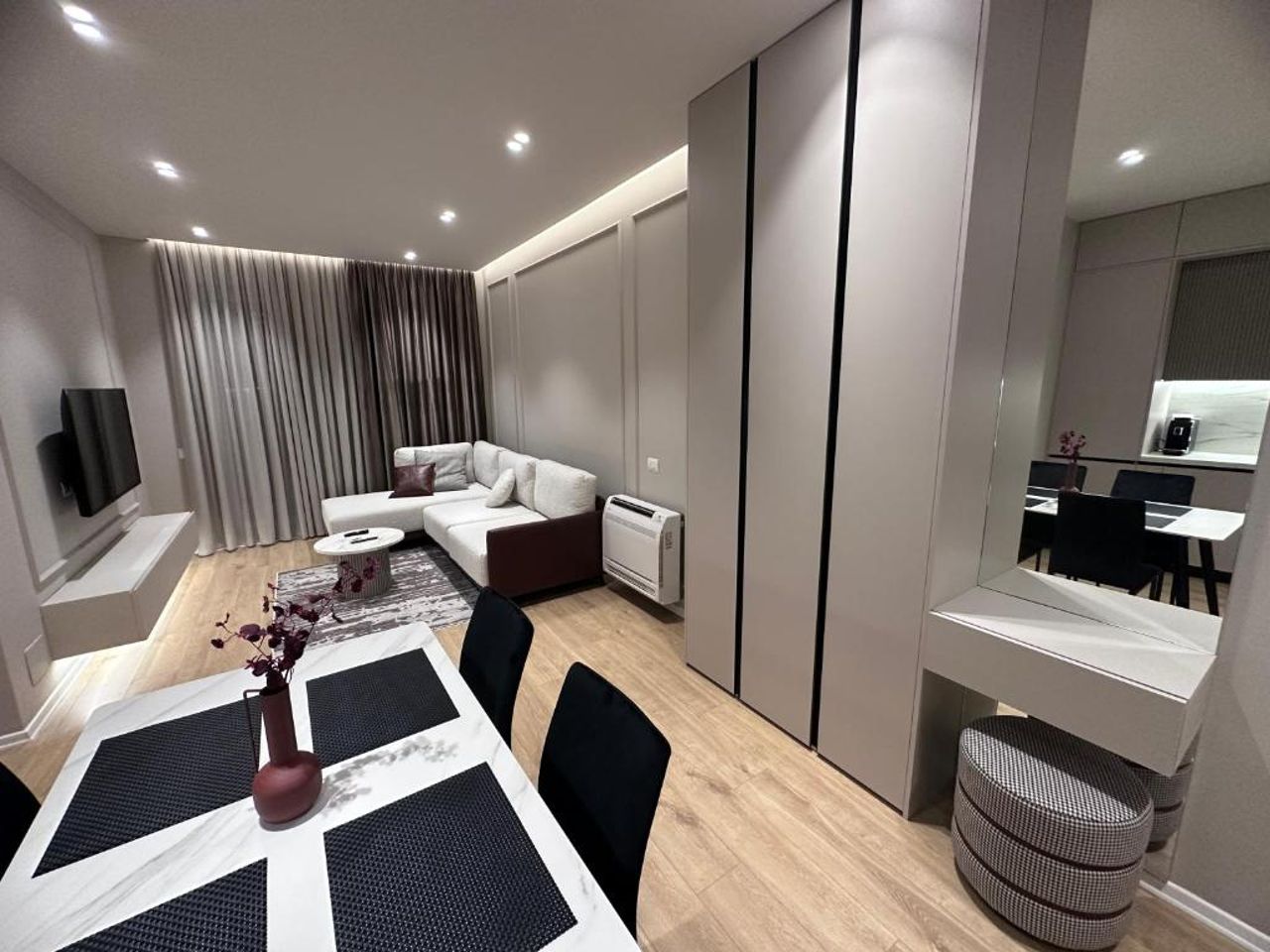 Elvi apartment