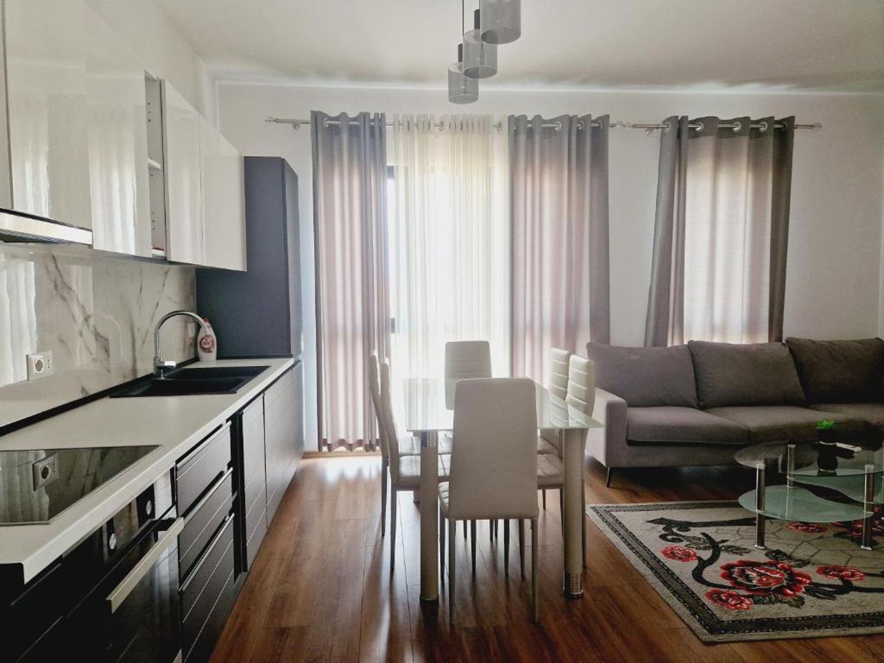 Luxury Apartment 10