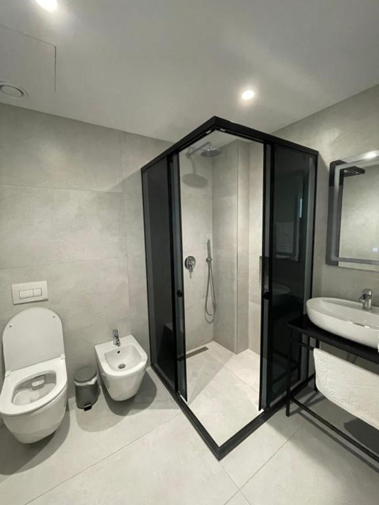 SACA Shengjin Apartments