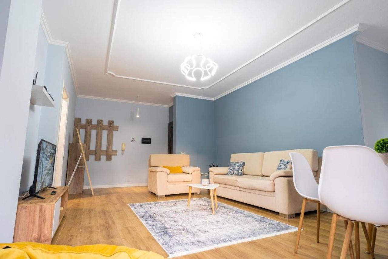 Cane Apartment New Bazaar