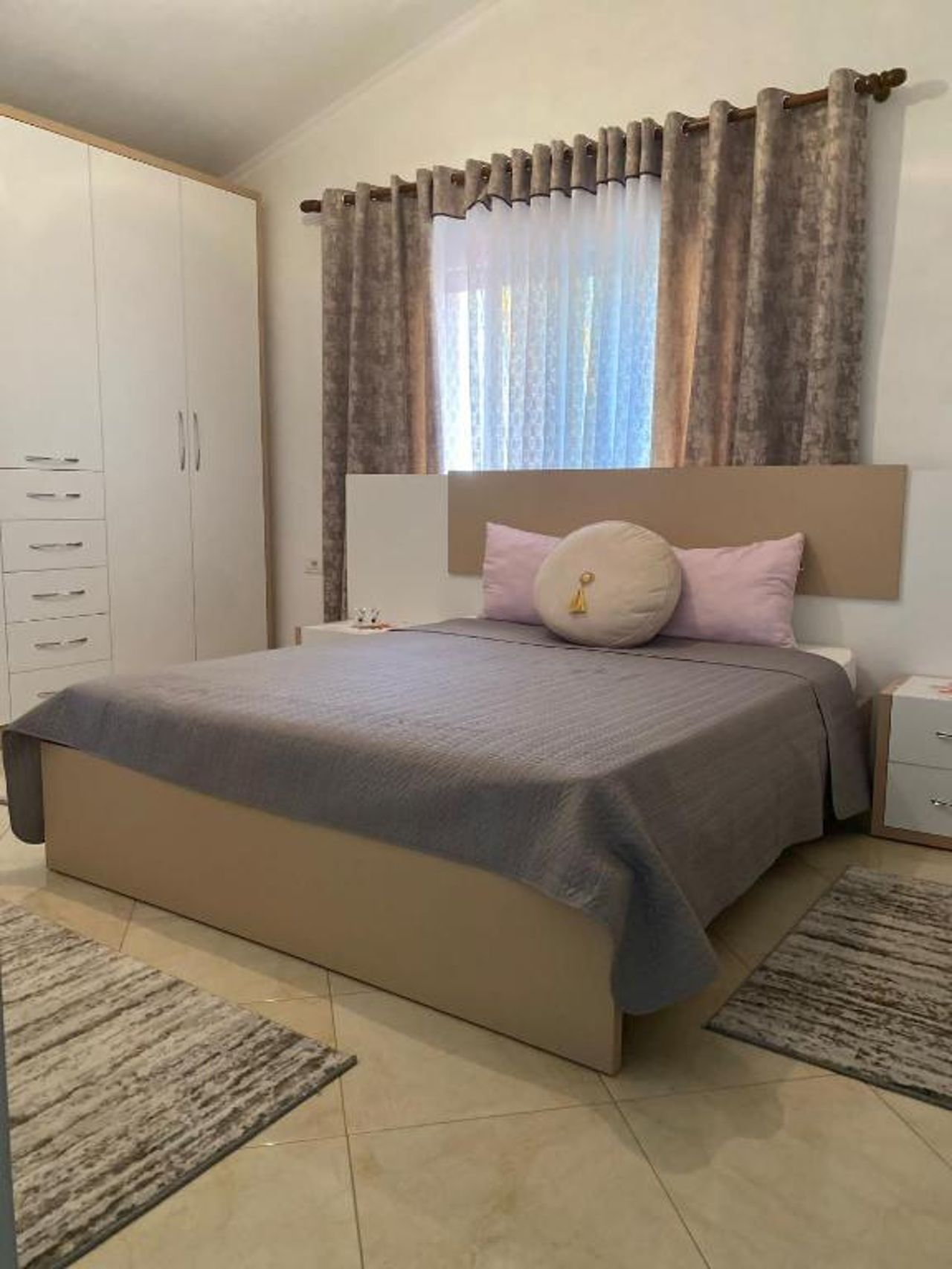 Rooms for rent Gezim Ismailaj