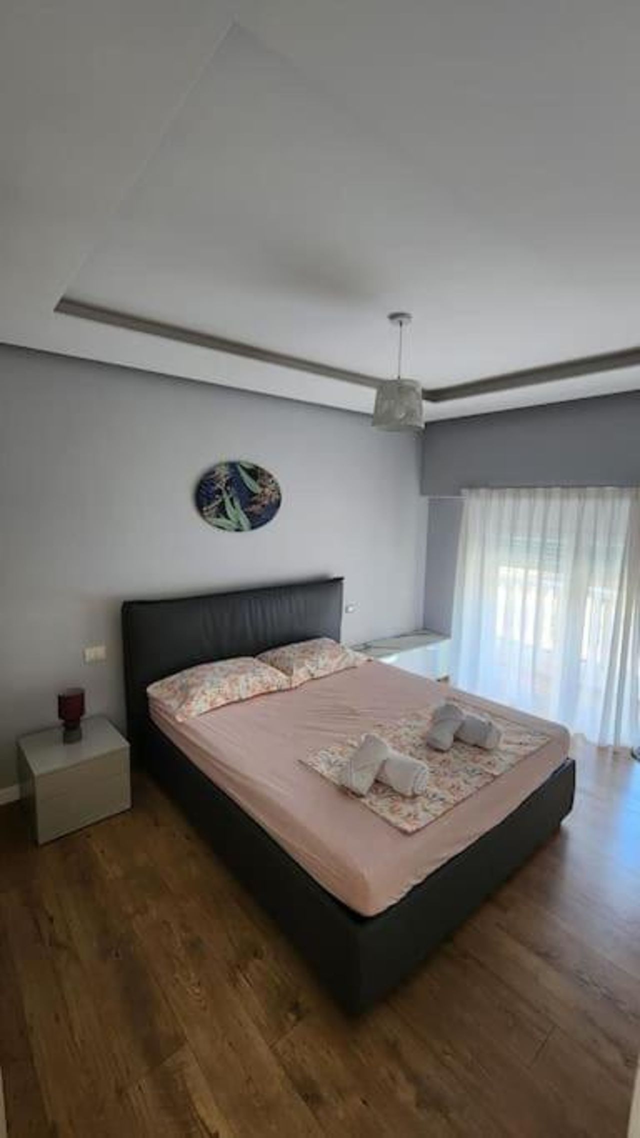 Cozy Midtown Apartment in Tirana