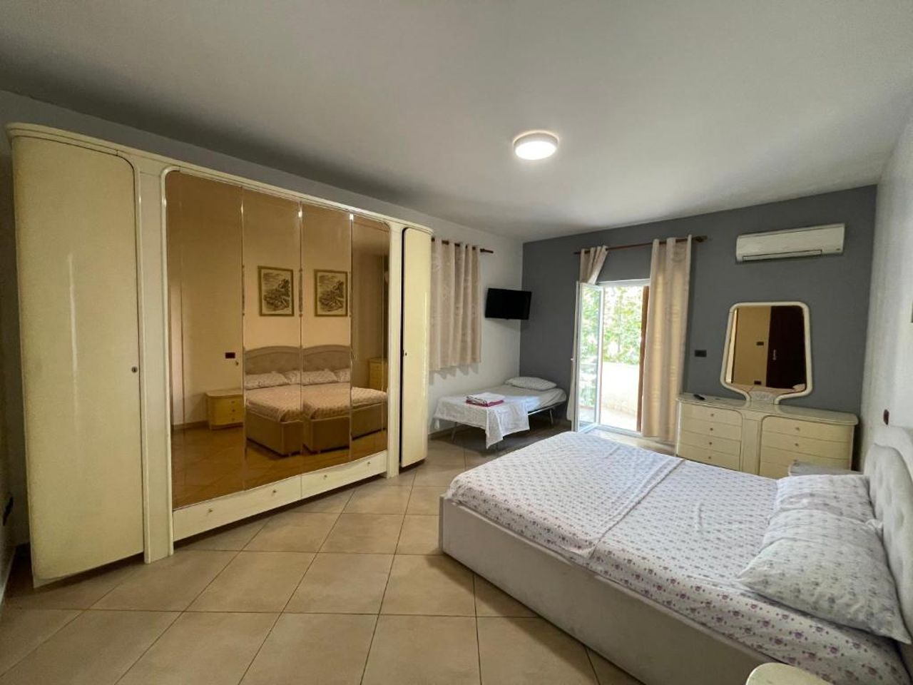 Hotel Freedom