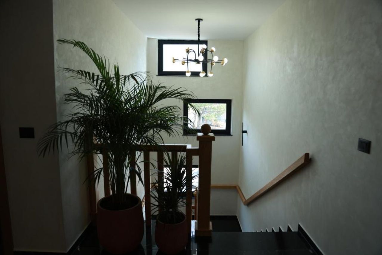 BAZ'HUR Boutique Hotel