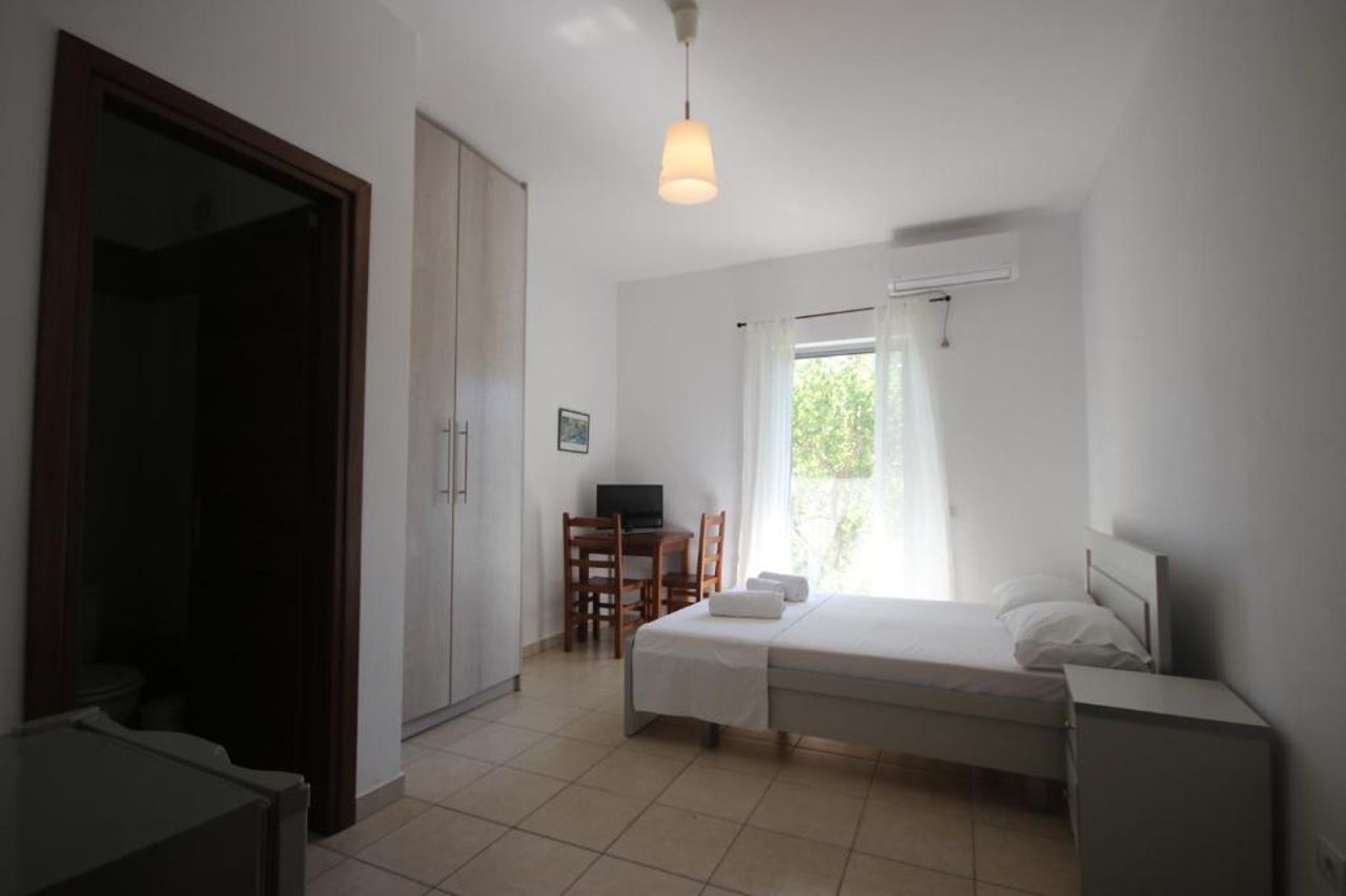 Mato Rooms