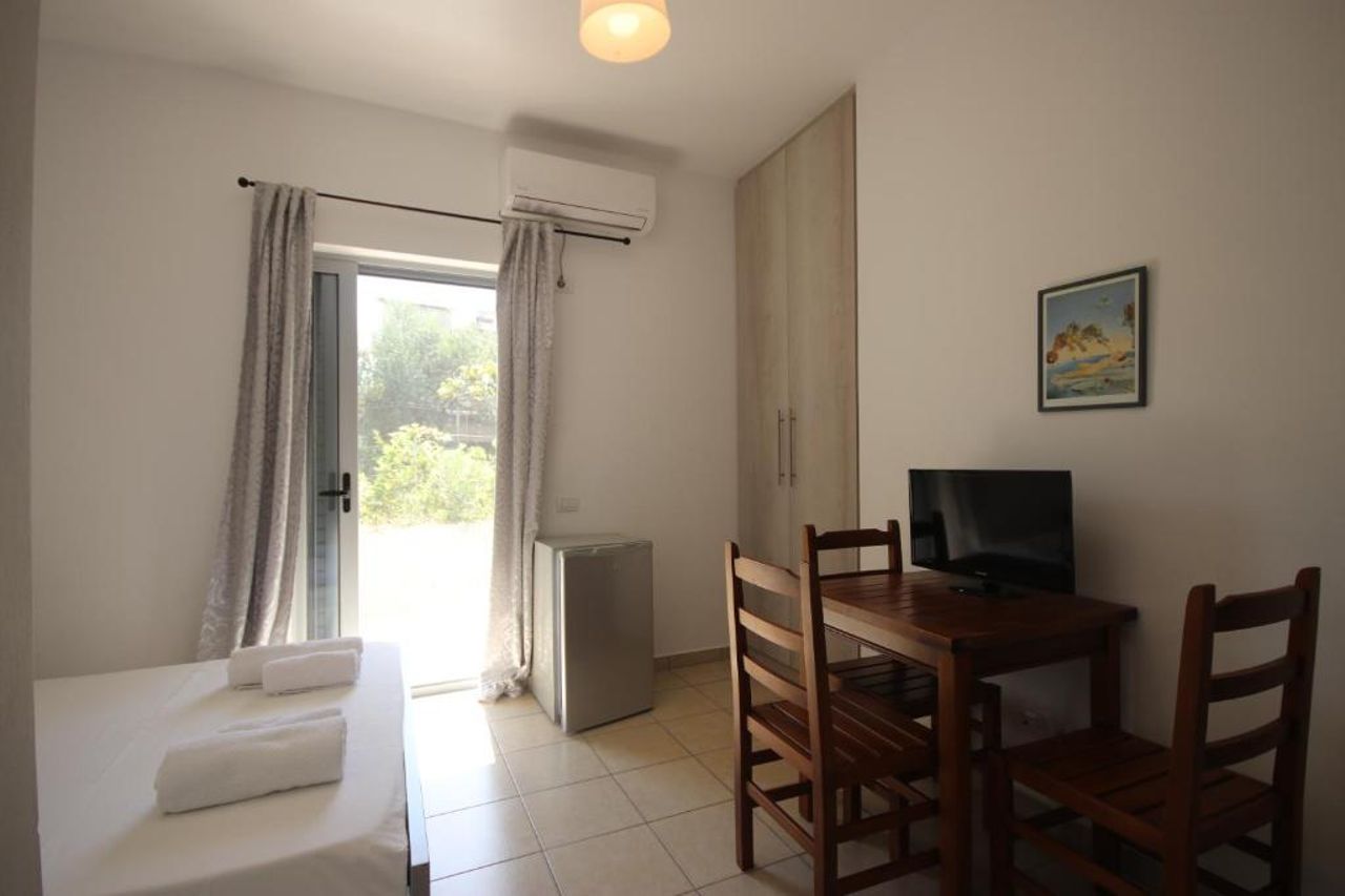 Mato Rooms