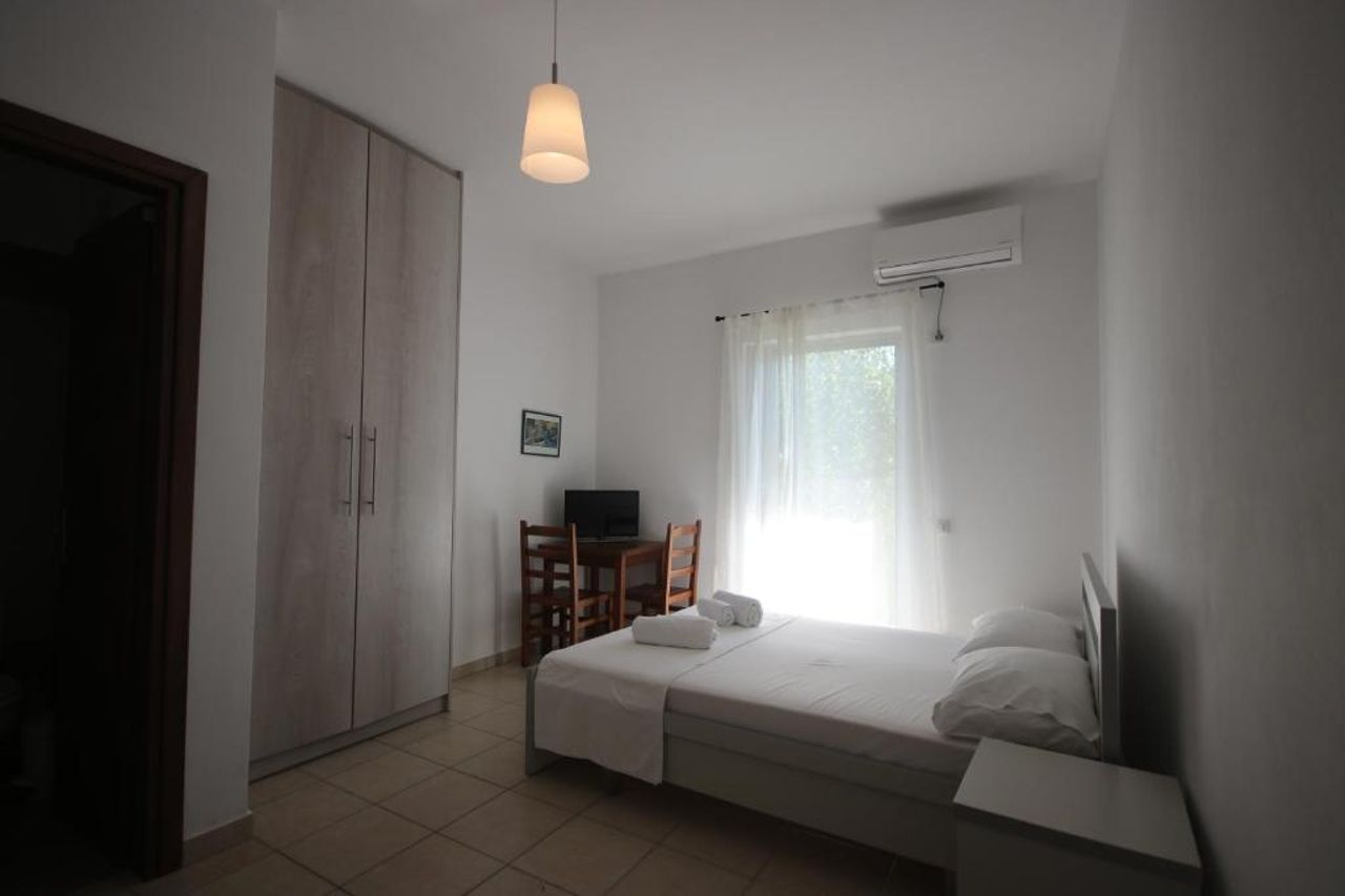 Mato Rooms