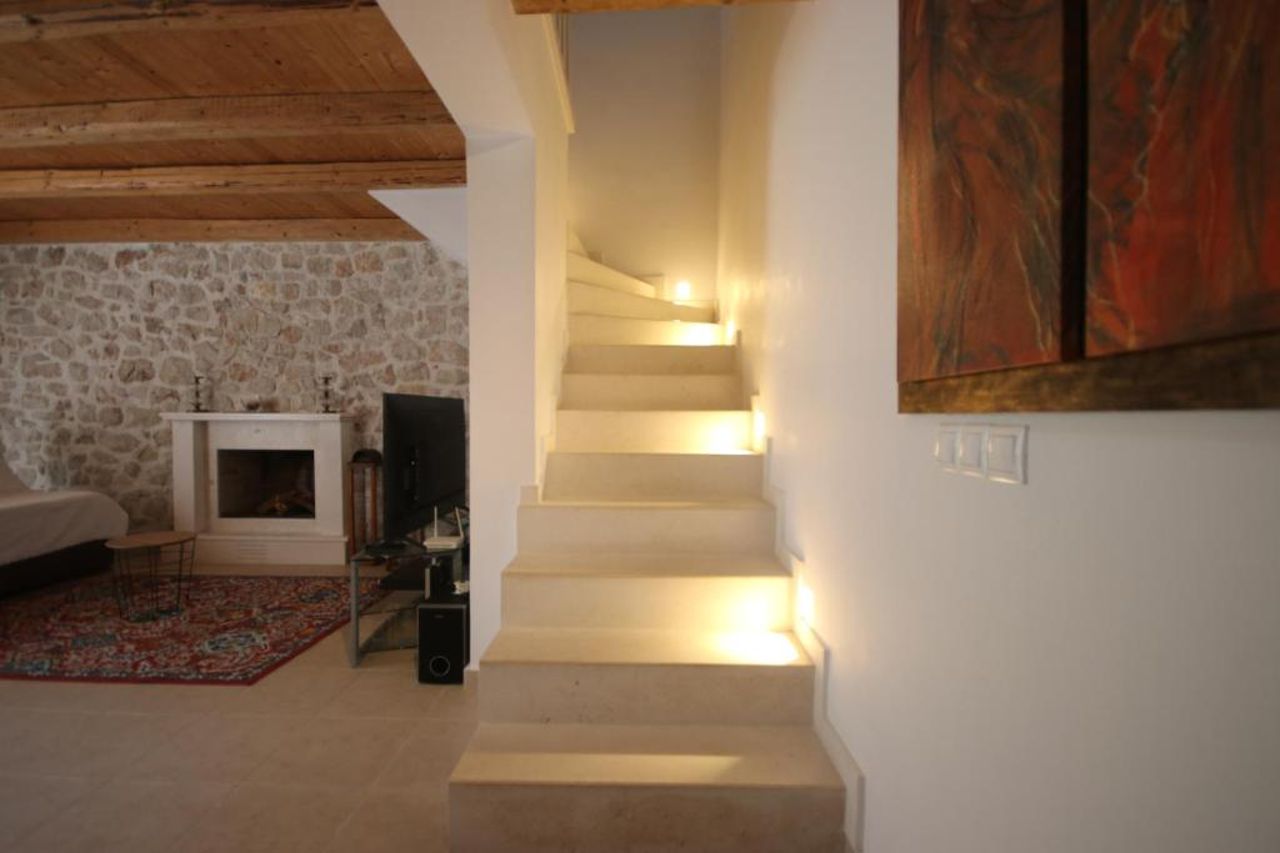 Anemos Villa