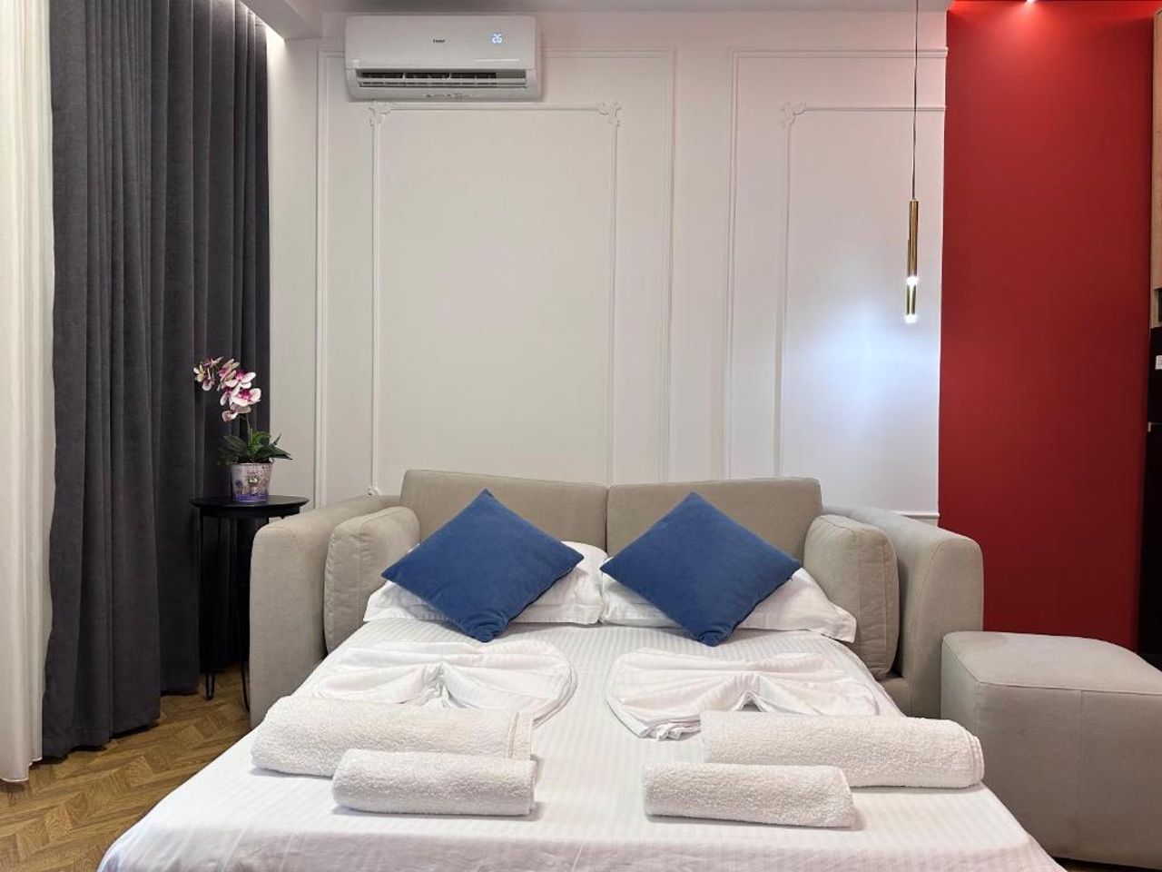 Deluxe Apartment Tirana 3