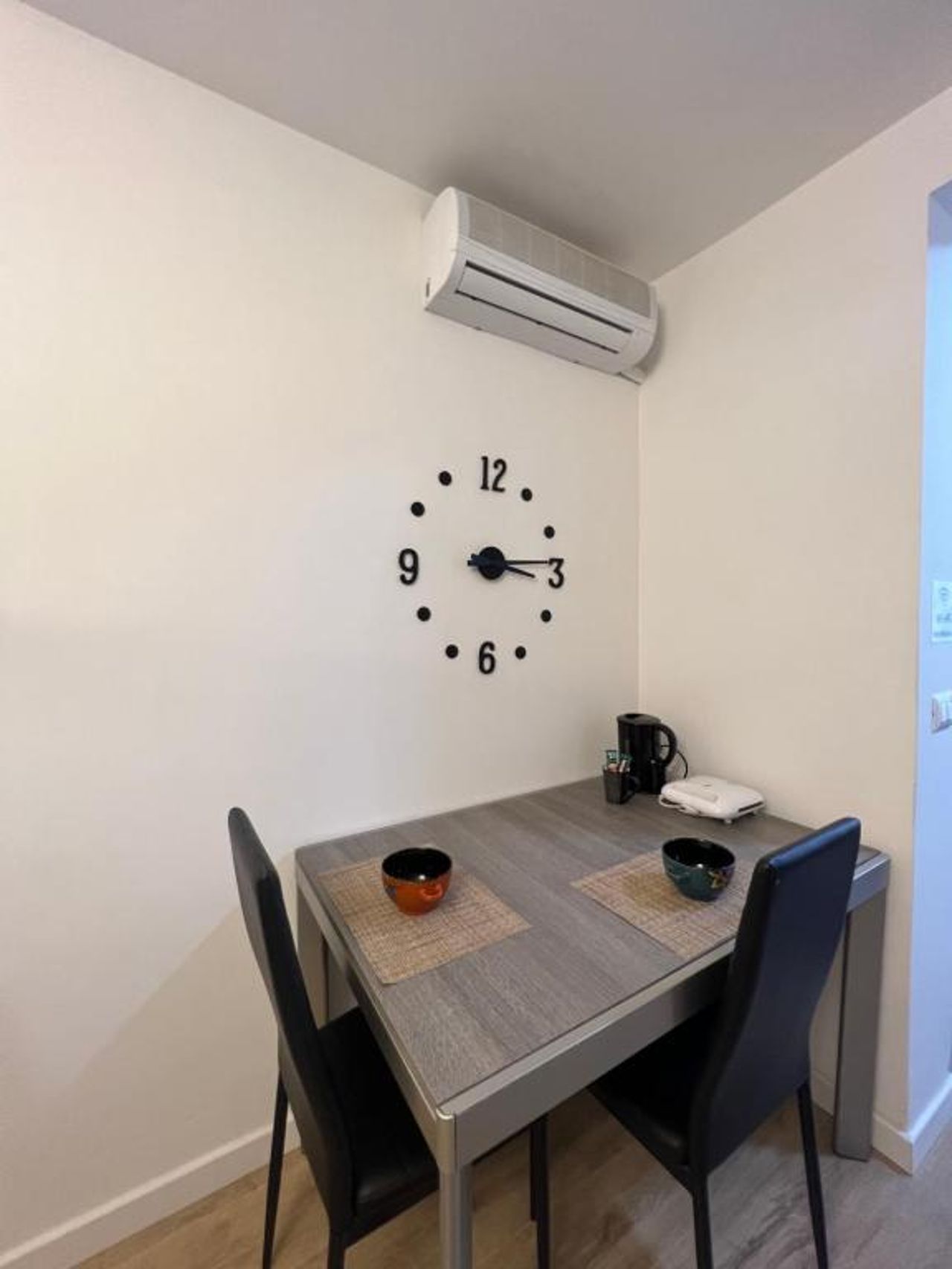 New Bazaar Cane Apartment 3