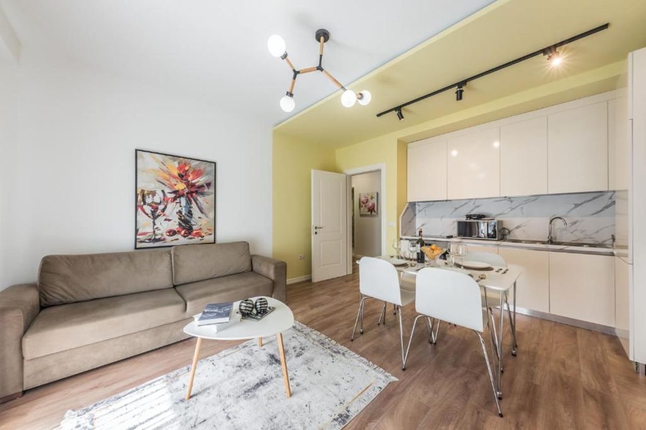 Yellow Mood Brand New Modern Apartment in best area of the city