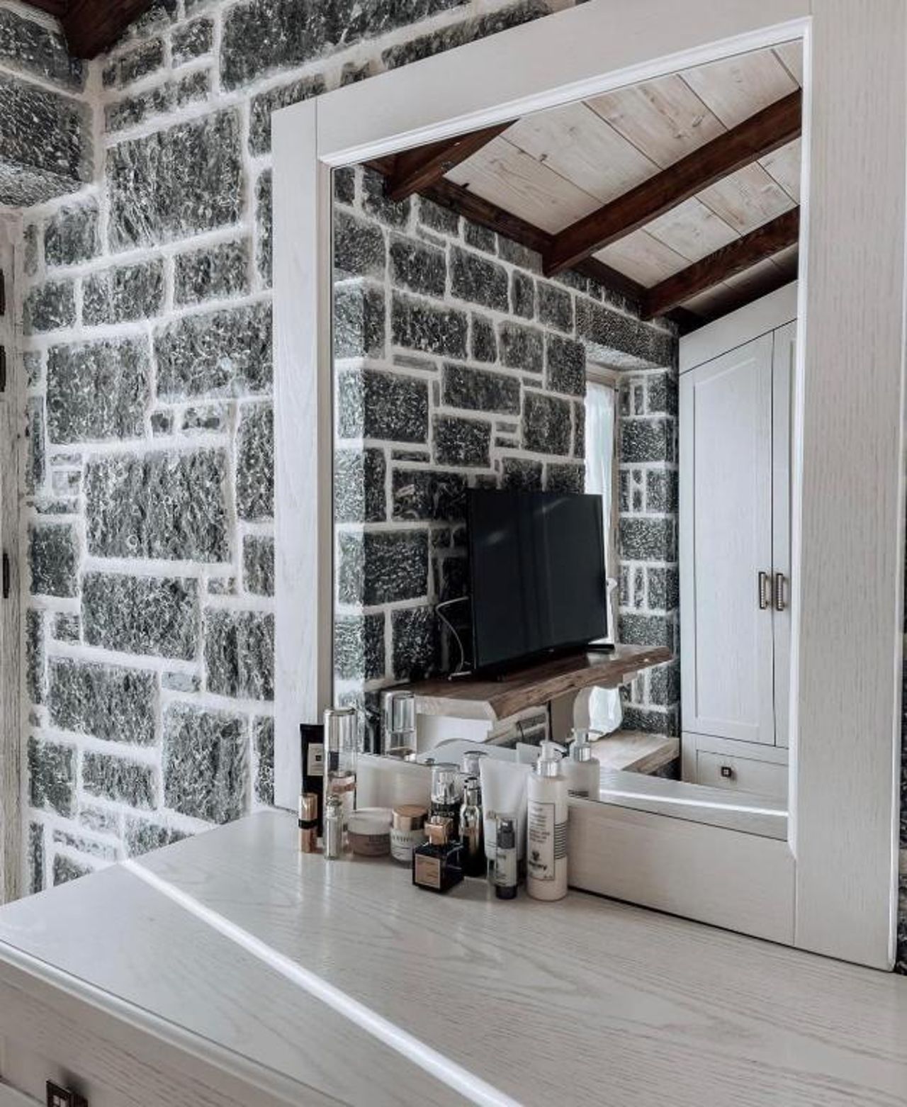 Stone Villas Voskopoja