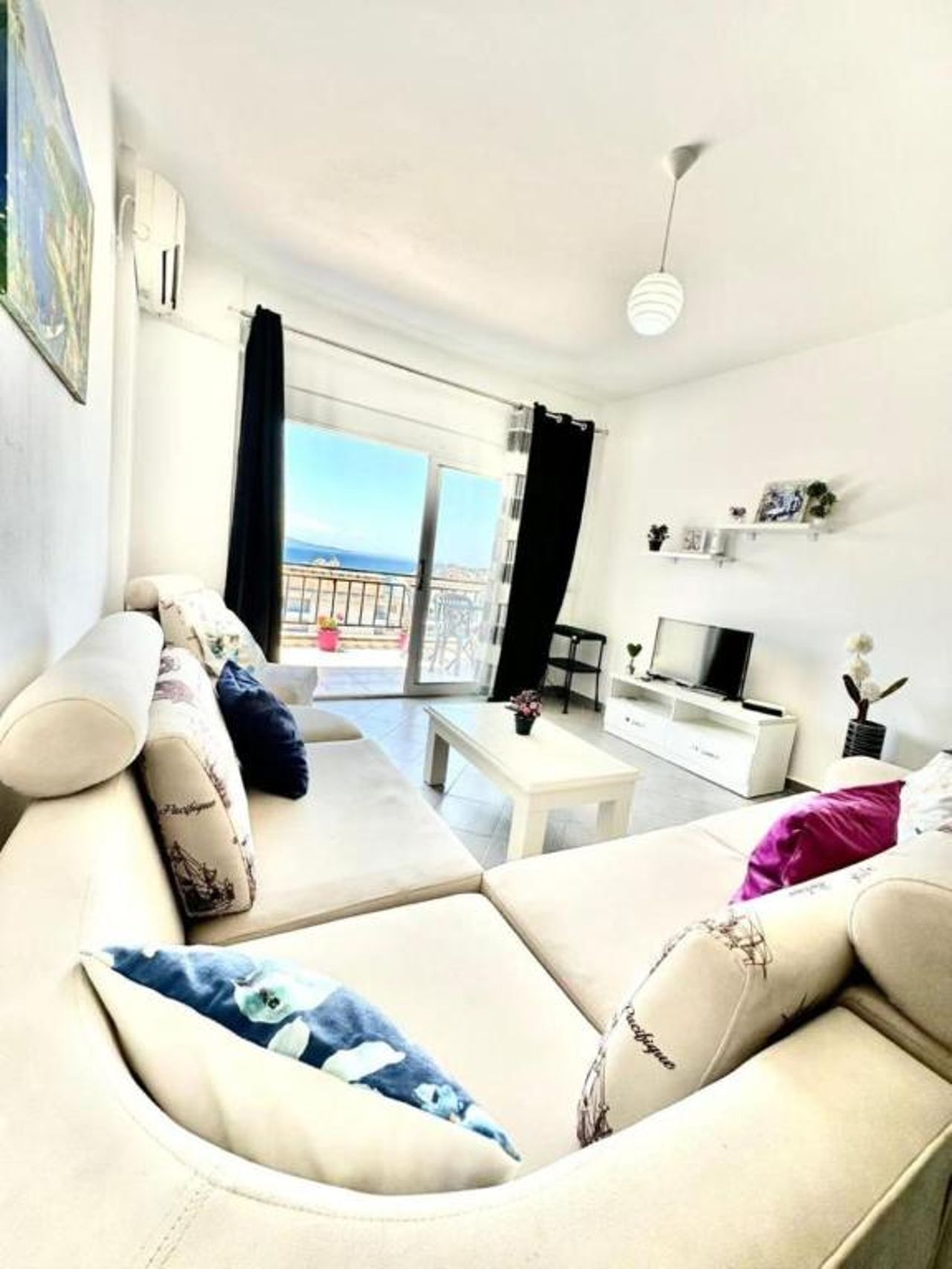 Sion Sarande Apartment 33