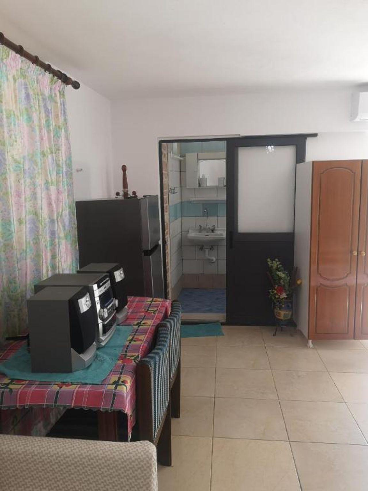 Vila Adam