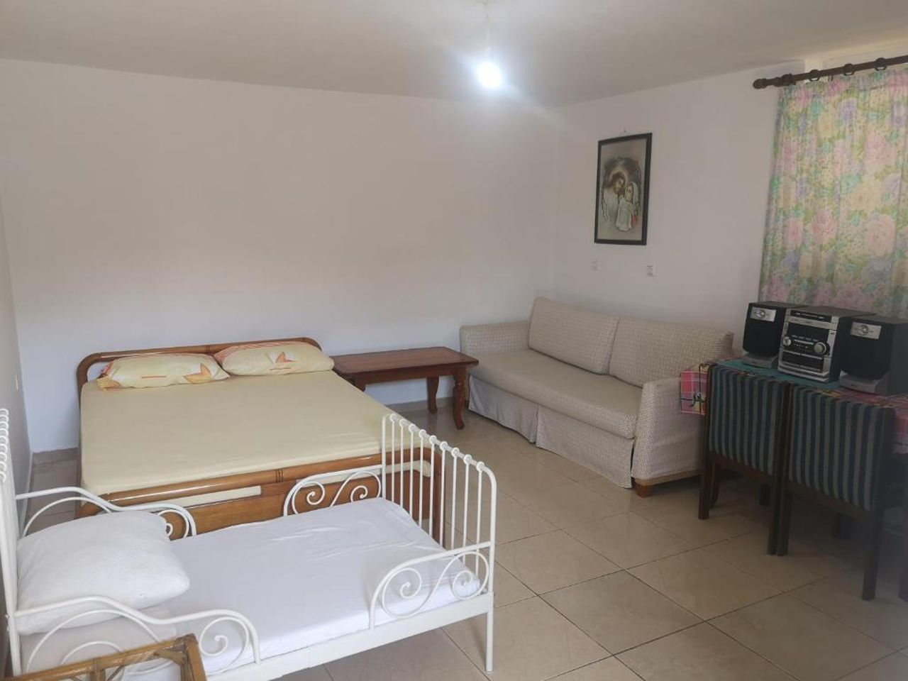 Vila Adam