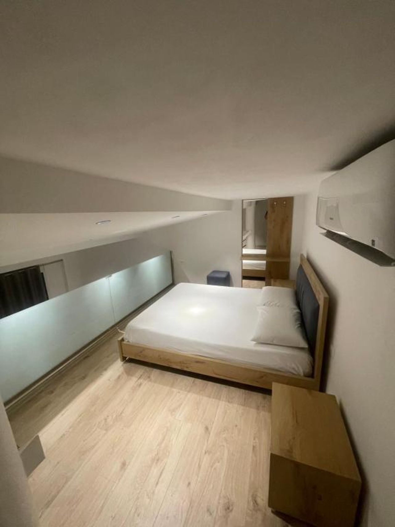 Aleks Crystal Duplex