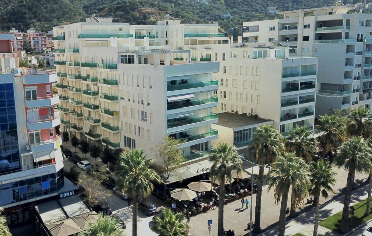 Luxury Sea Side