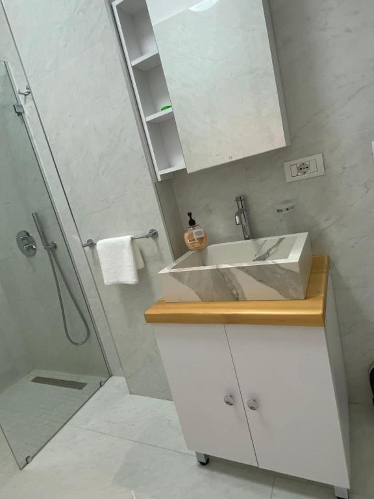 Central Urban Blloku Apartment