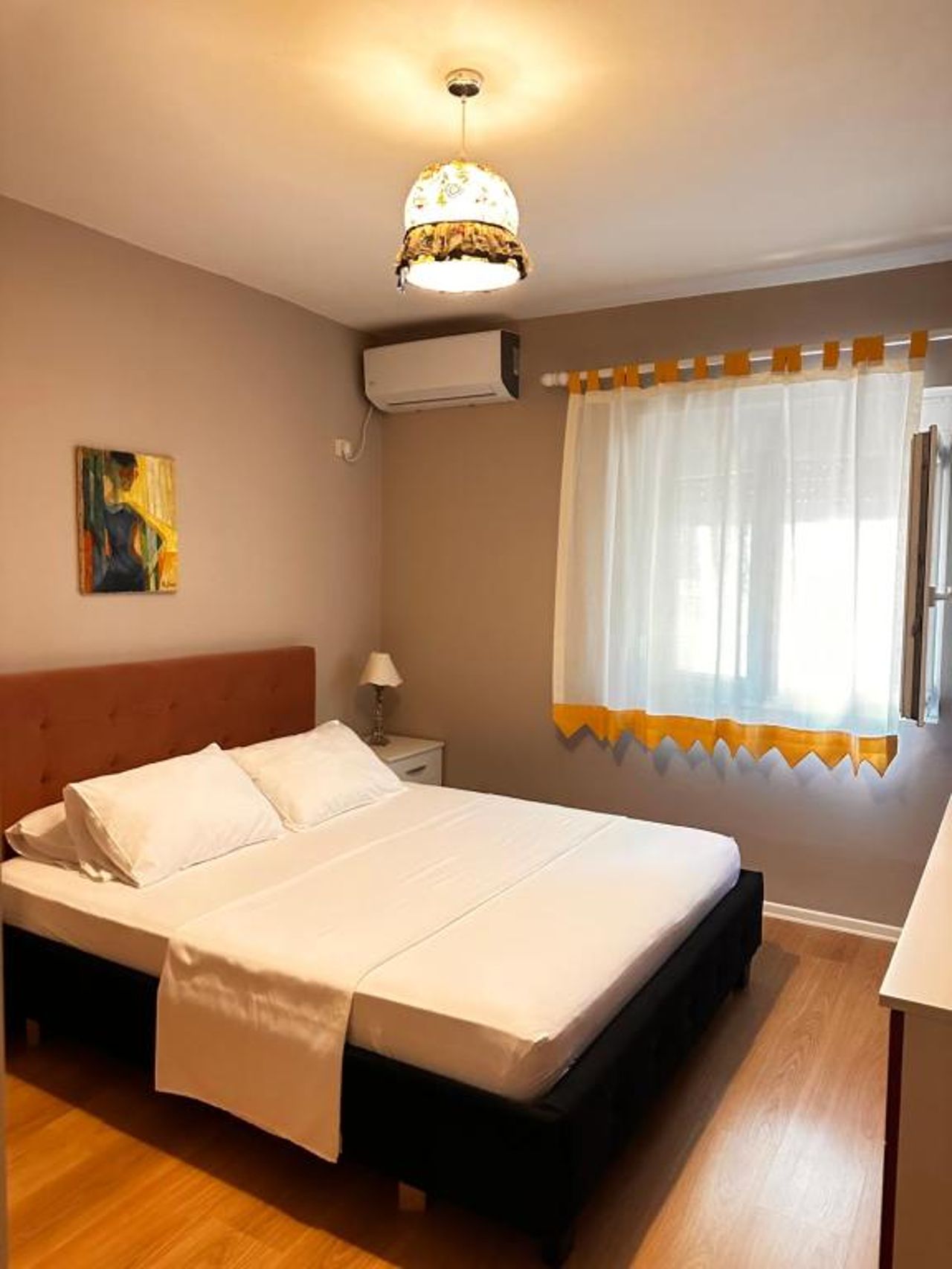 Bllok Area Apartment
