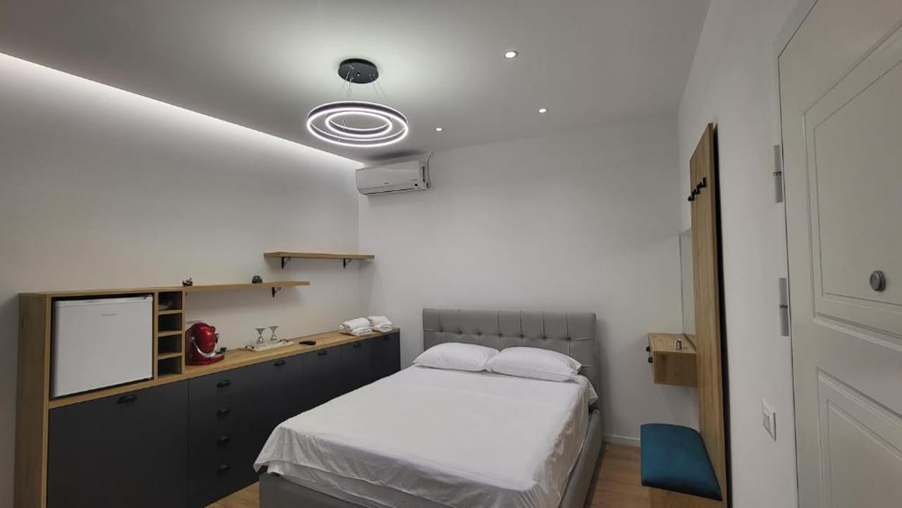 Karanxha's room