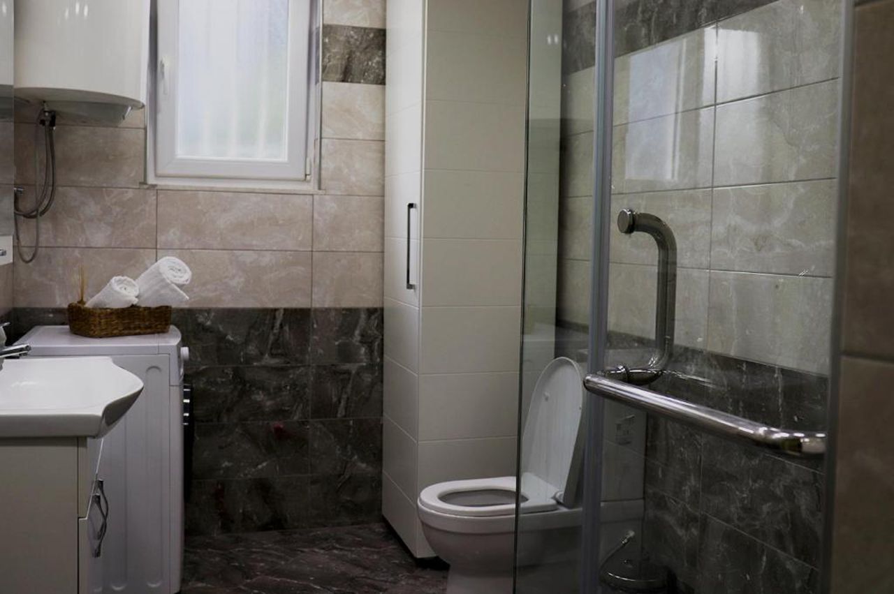 Euonia Apartment