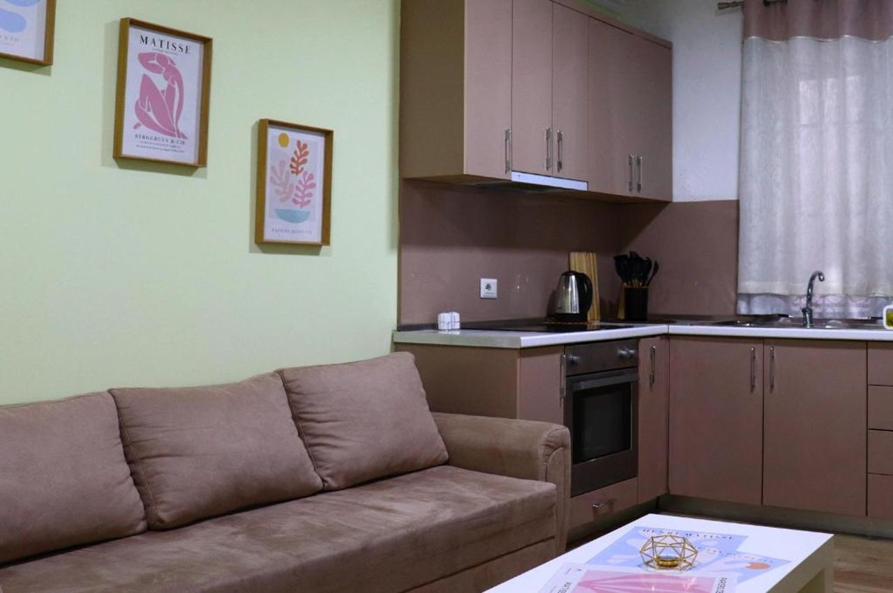 Euonia Apartment