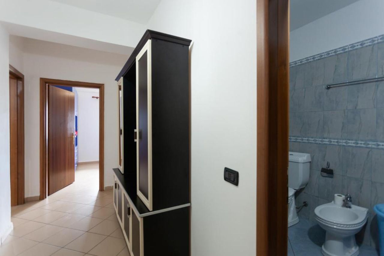 Sea View Holiday Apartment in Durres Centre