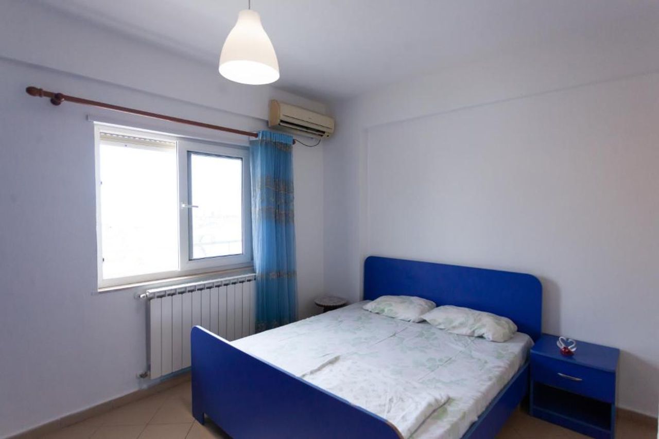 Sea View Holiday Apartment in Durres Centre