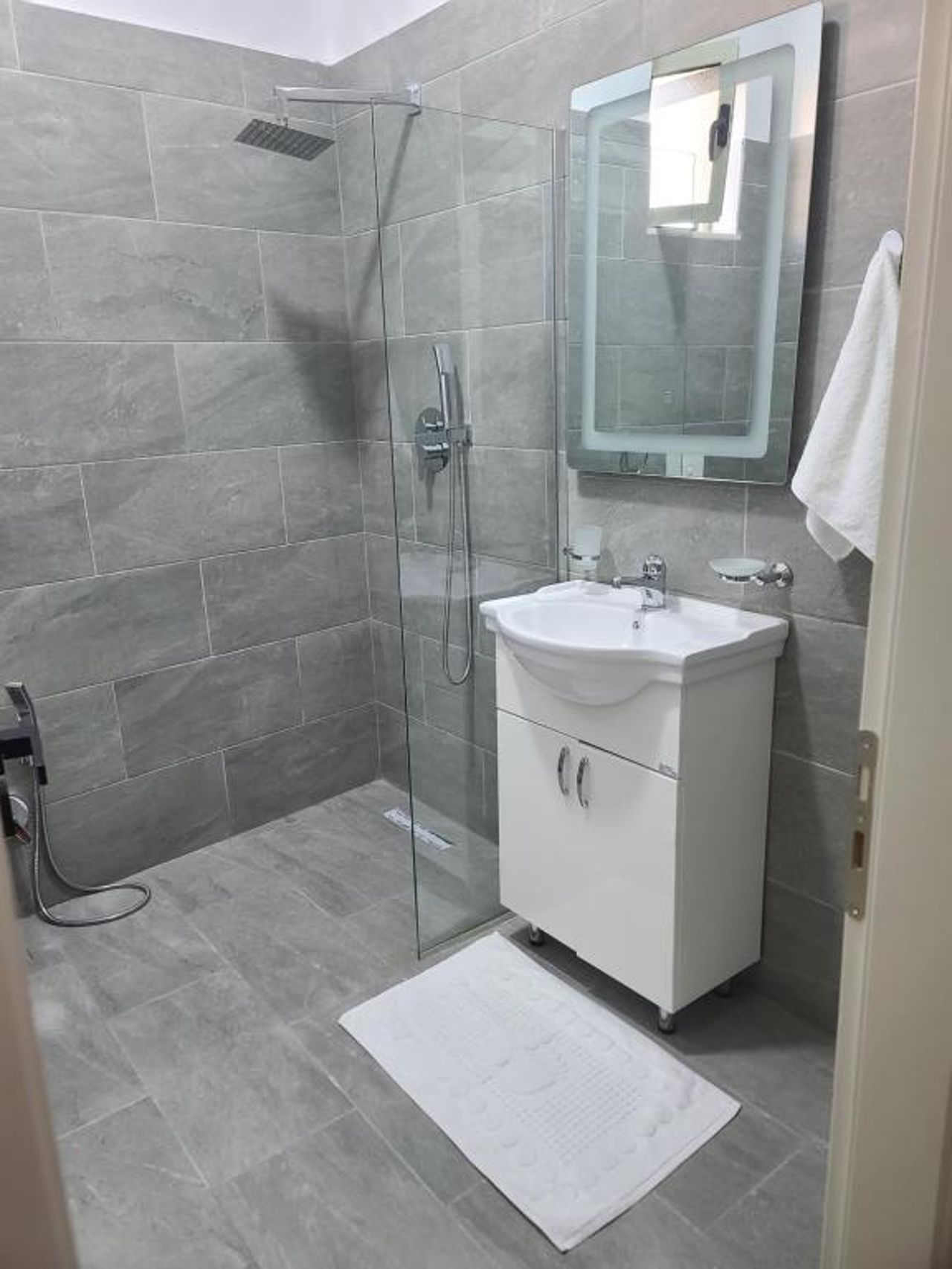 Home Inn Apartaments Tirana