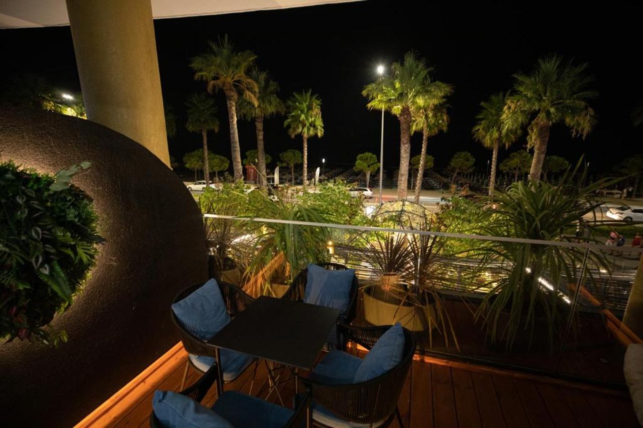 Mustafa Suites