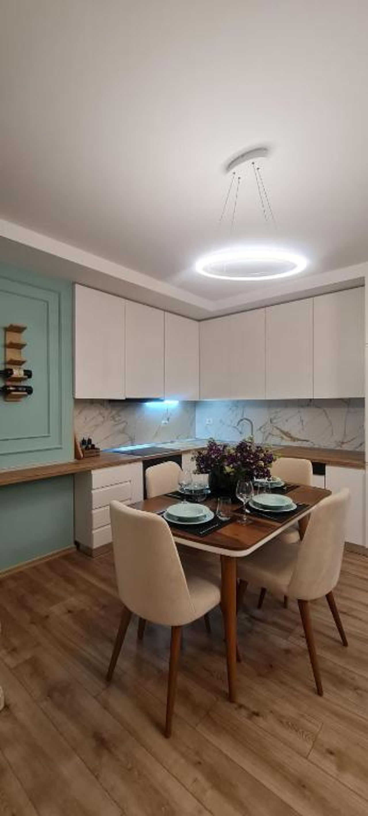 TAM Serviced Apartment Komuna e Parisit District