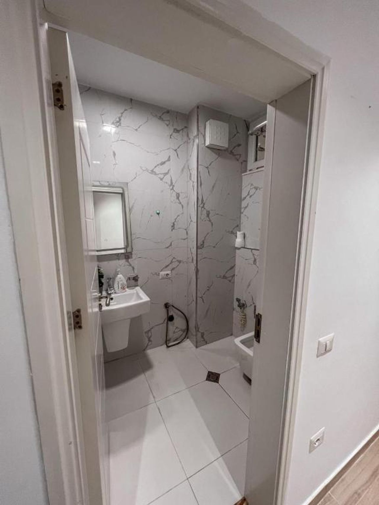 Lovely Apartment D18