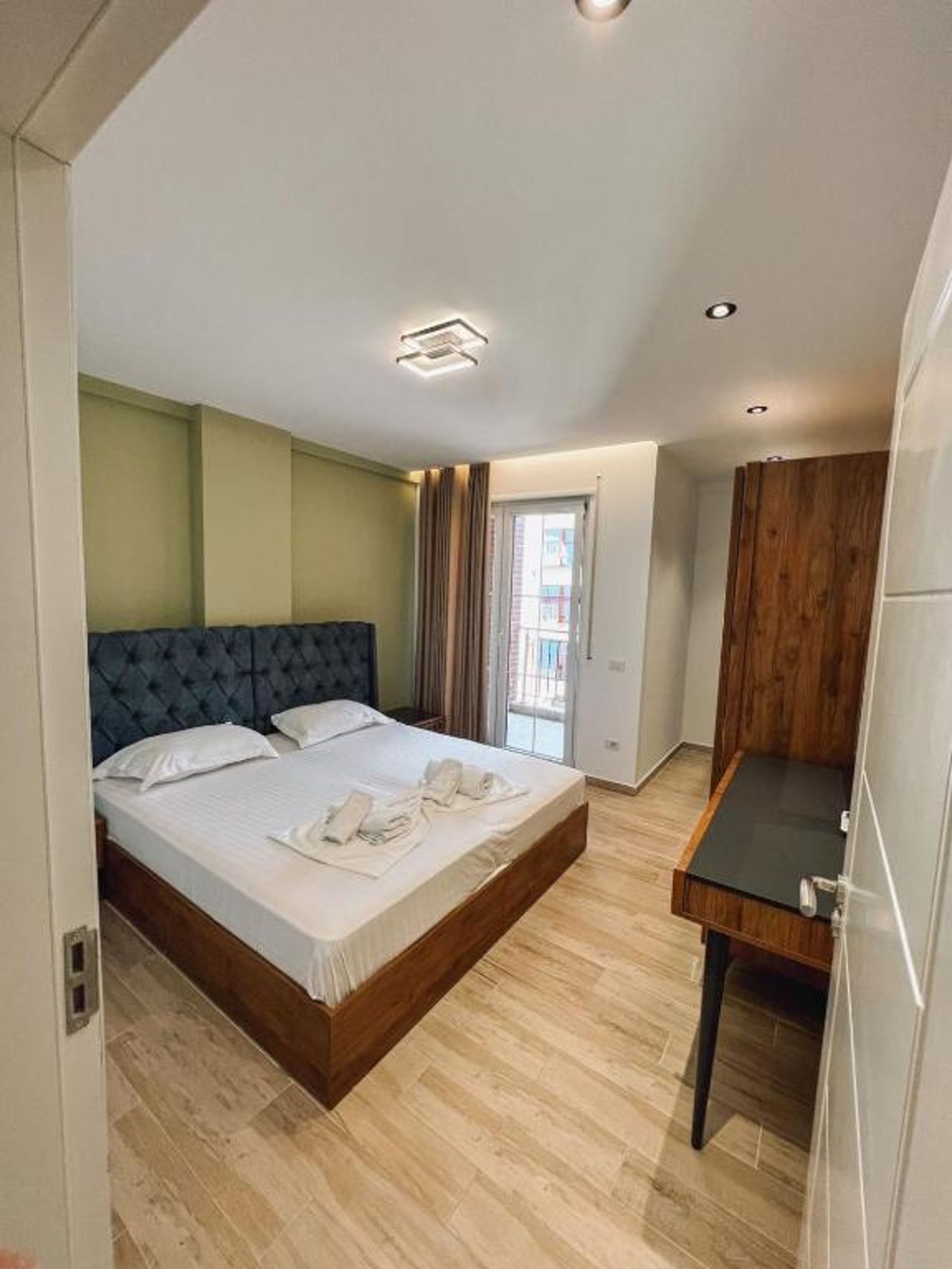 Lovely Apartment D18