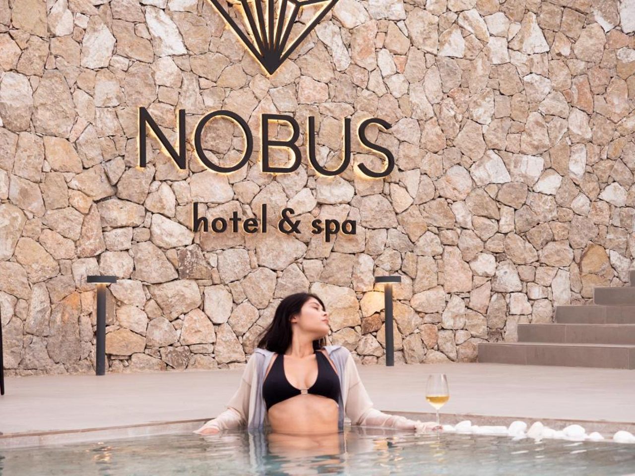 Nobus Hotel