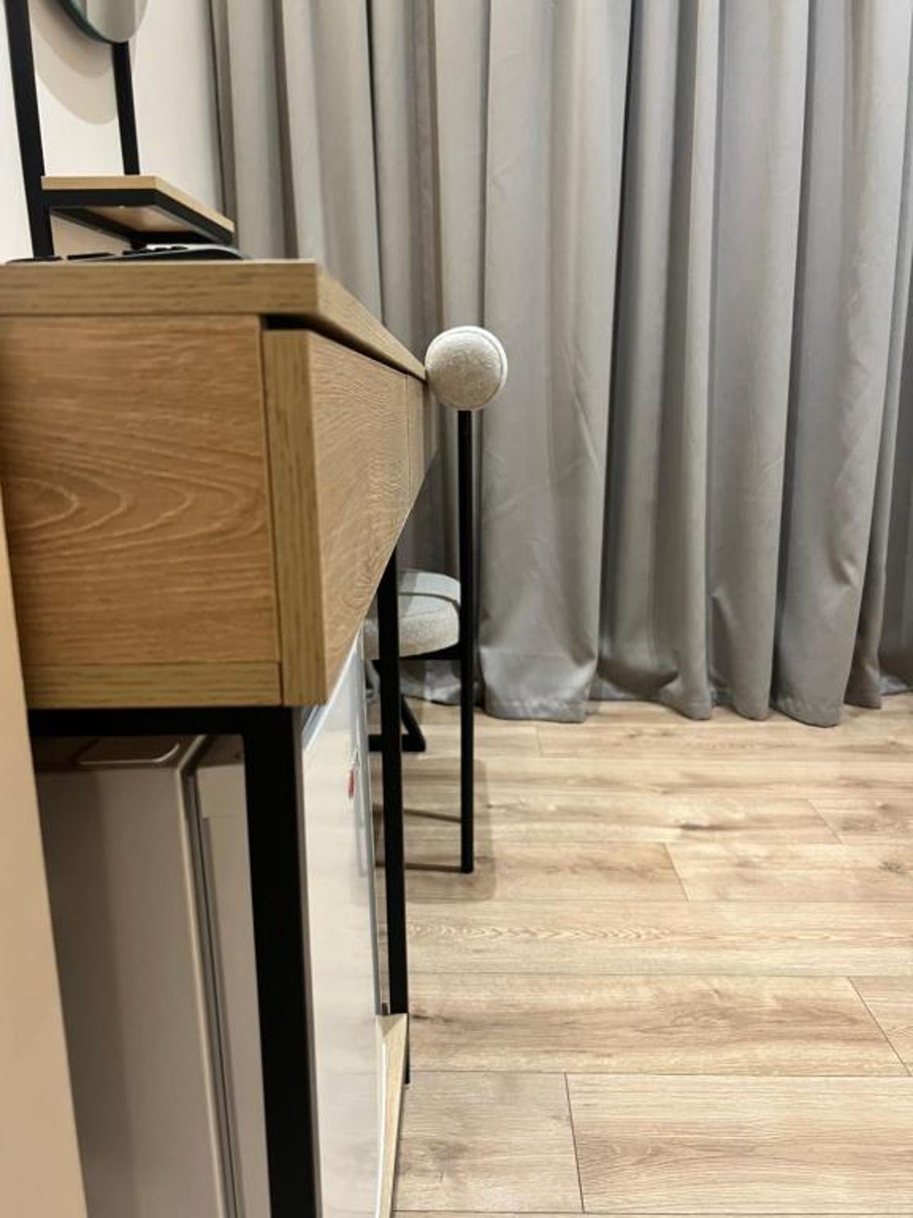 D Rooms
