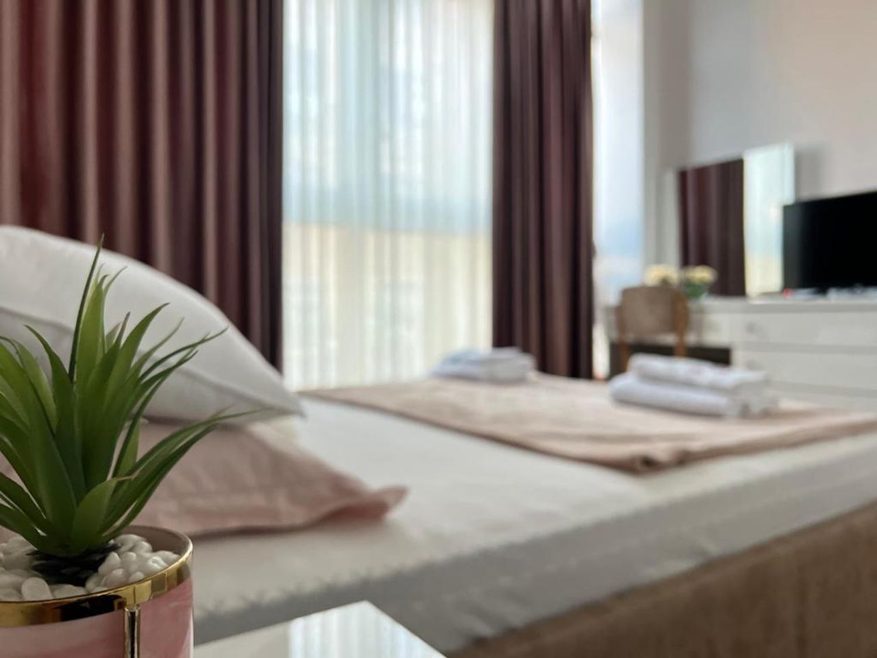 Stay in Tirana Modern Apartment Located in Center 03