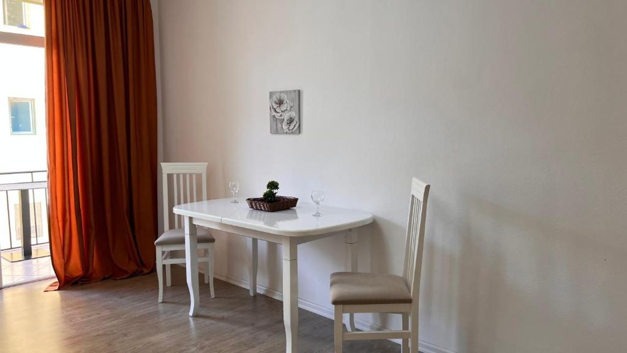 Julia Apartment