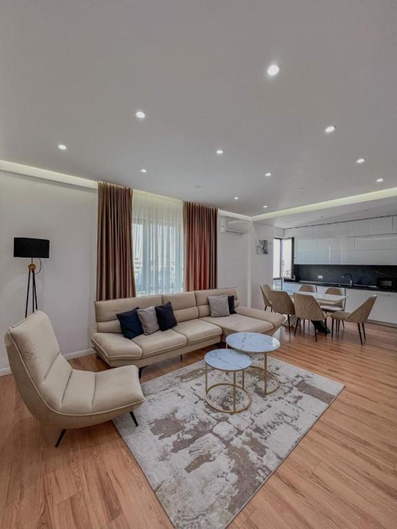 Lux Apartment at Arlis(dibra street)